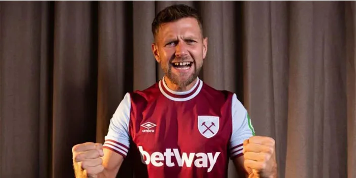 West Ham United Datangkan Fullkrug dan Summerville