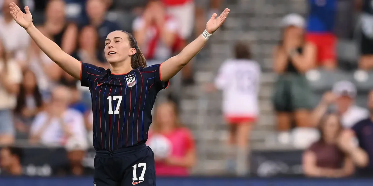 Rose Lavelle dan Thompson Pimpin USWNT saat Mengalahkan Irlandia