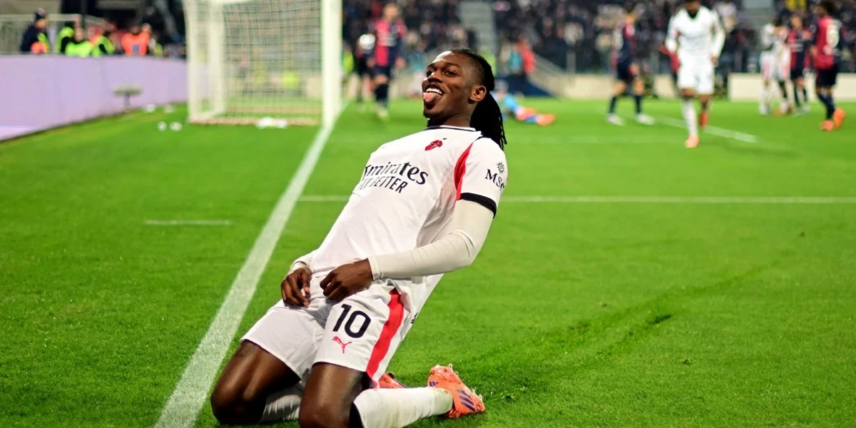 Gol Rafael Leao Menjadi Pahlawan saat AC Milan Kalahkan Cagliari dan Merebut Posisi Puncak Serie A!